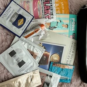 BRAND NEW Sephora Black and White Striped Cosmetic Bag with samples!